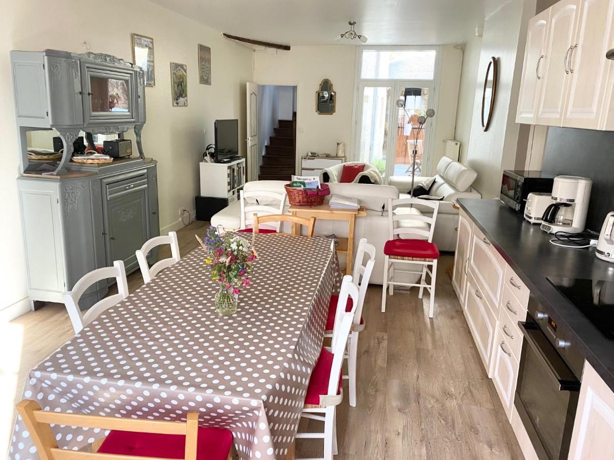 La Maison des Remparts - Gite 3 etoiles pour 8 pers a Loches Extérieur photo